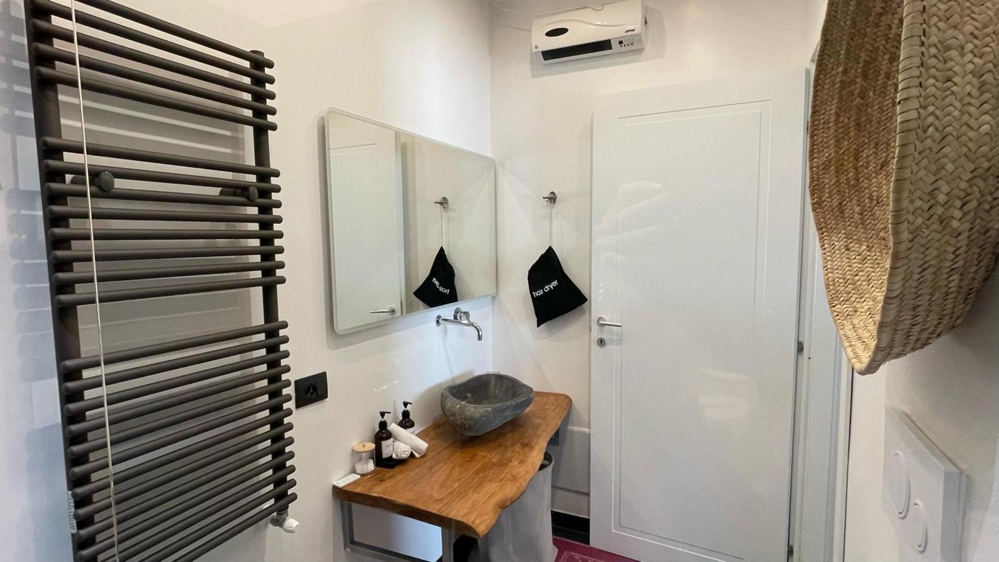 Kero Luxury Rooms Cagliari Zewnętrze zdjęcie